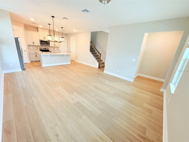 Photo - 16514 Silver Brook Wy