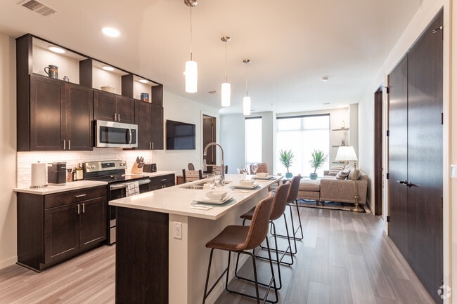 2BR, 2BA