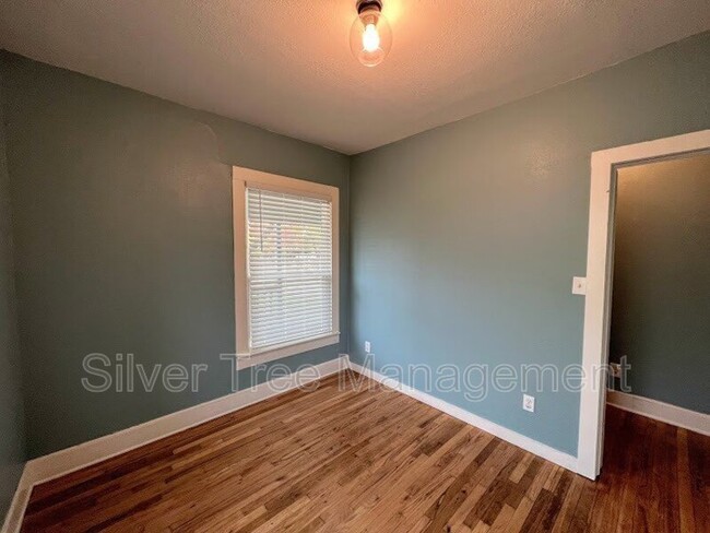 Photo - 3217 NW 29th St Unit 103