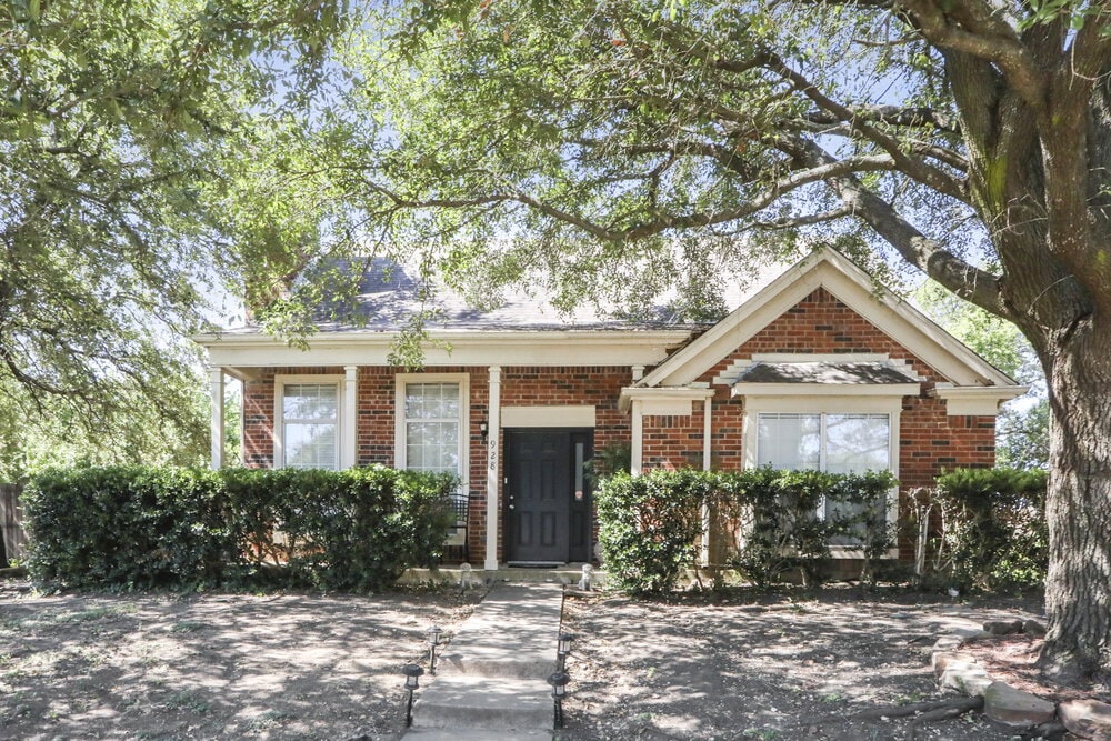 Photo - 928 Eagle Dr