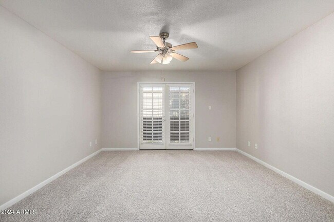 Photo - Beautiful Scottsdale 1 Bedroom Apartment! Unidad 2007