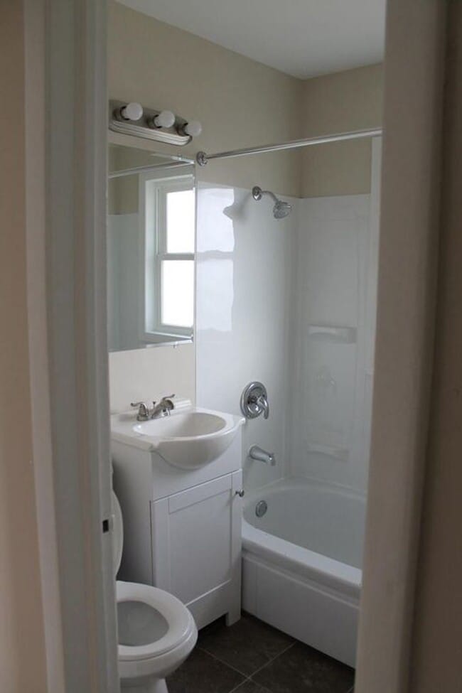 Photo - 786 Sanburnol Dr NE