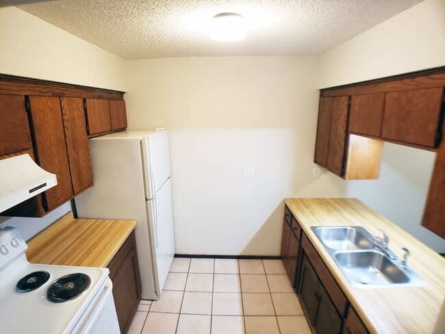 Photo - 1 Bedroom Apartment in Lonsdale Unit RHS LONS-#2