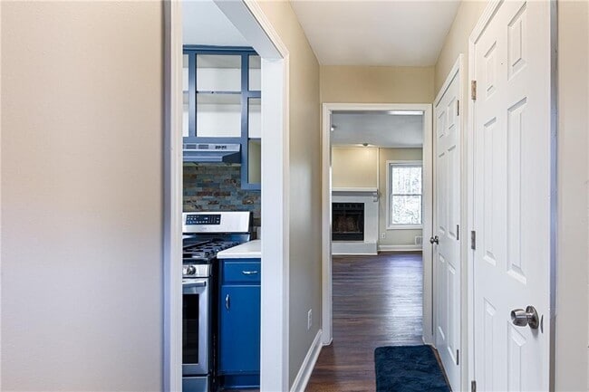 Photo - 6080 Stone Wood Dr NW