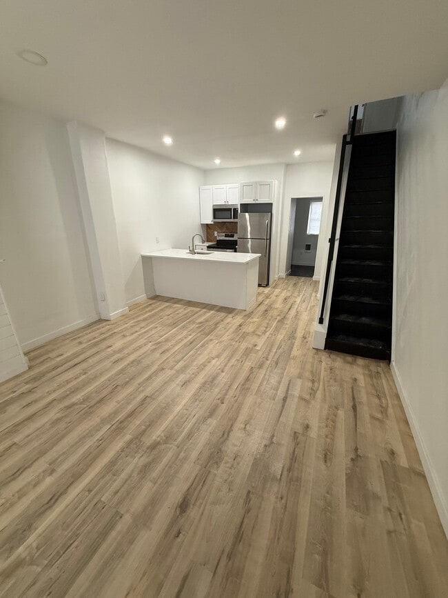 Building Photo - 2808 N Taylor St