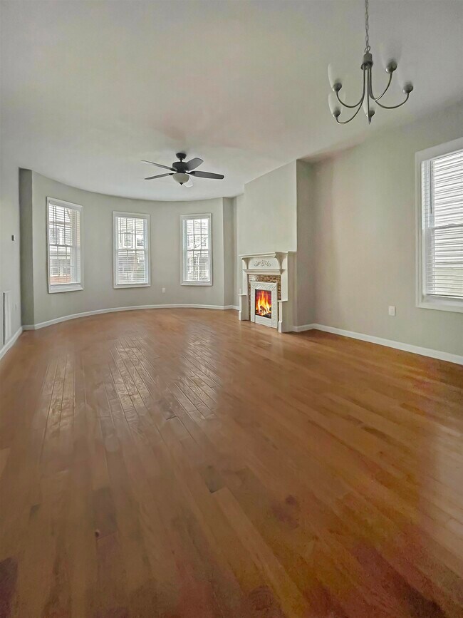 Photo - 101 Bidwell Ave Unit 1