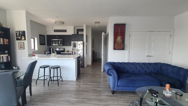 Photo - 5711 Washington St Unit 301