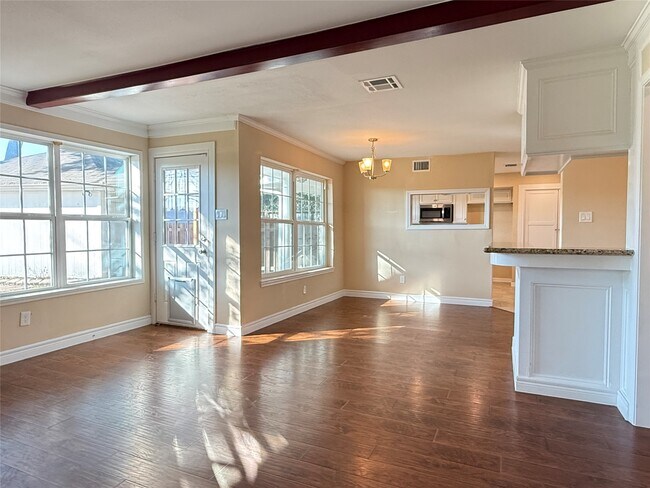 Photo - 318 Big Hollow Ln