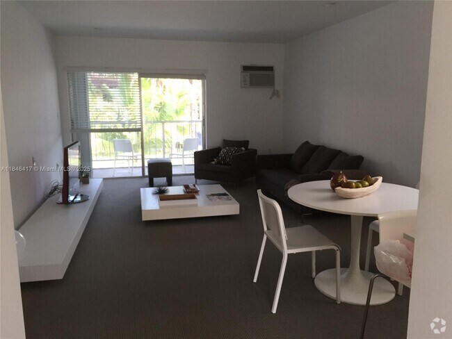 Building Photo - 201 Sunrise Dr Unit 203 Rental