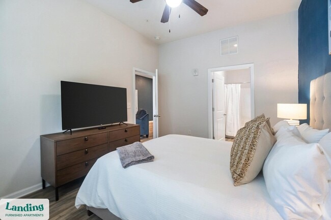 Photo - 655 W Mallard Creek Church Rd Unit 02-001.1410763