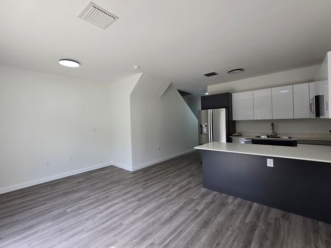 Photo - Eagle Trace Townhomes | 3BR/3.5BA | 2.3 Miles to UF– New Construction