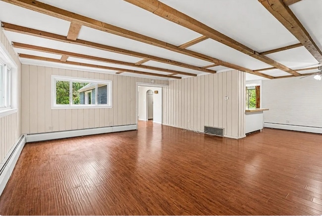 Photo - 311 Redgate Rd