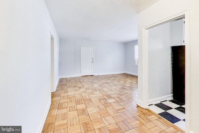 Photo - 1722 N Quinn St Unit 303