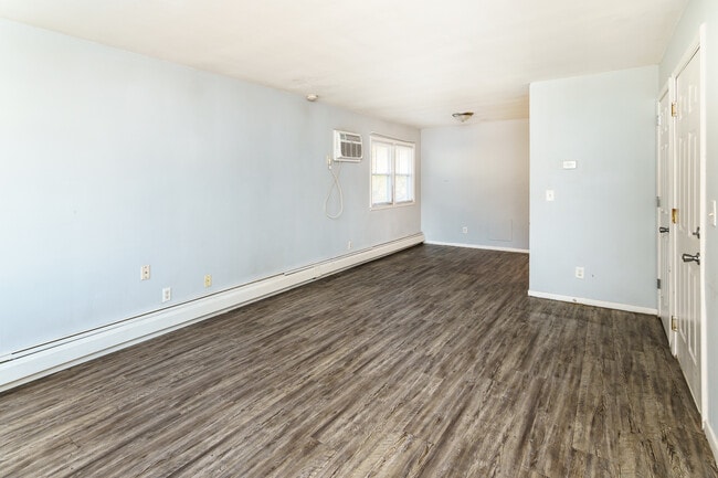 Photo - 1709 N 26th Ave Unit 5