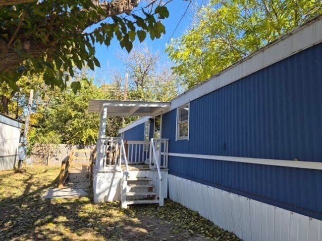 Photo - 507 1/2 Tidal St