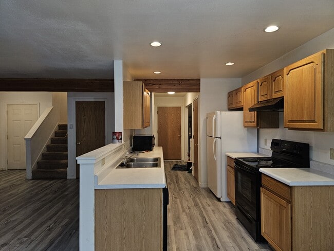 Photo - 1070 Elk Run Ln