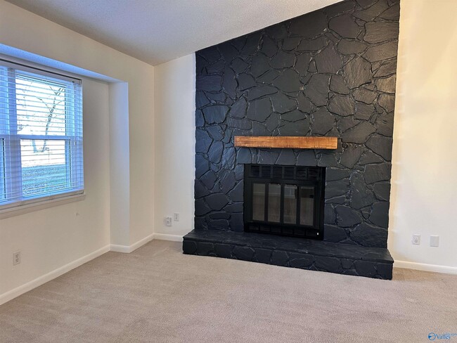 Photo - 9727 Wallwood Dr SE