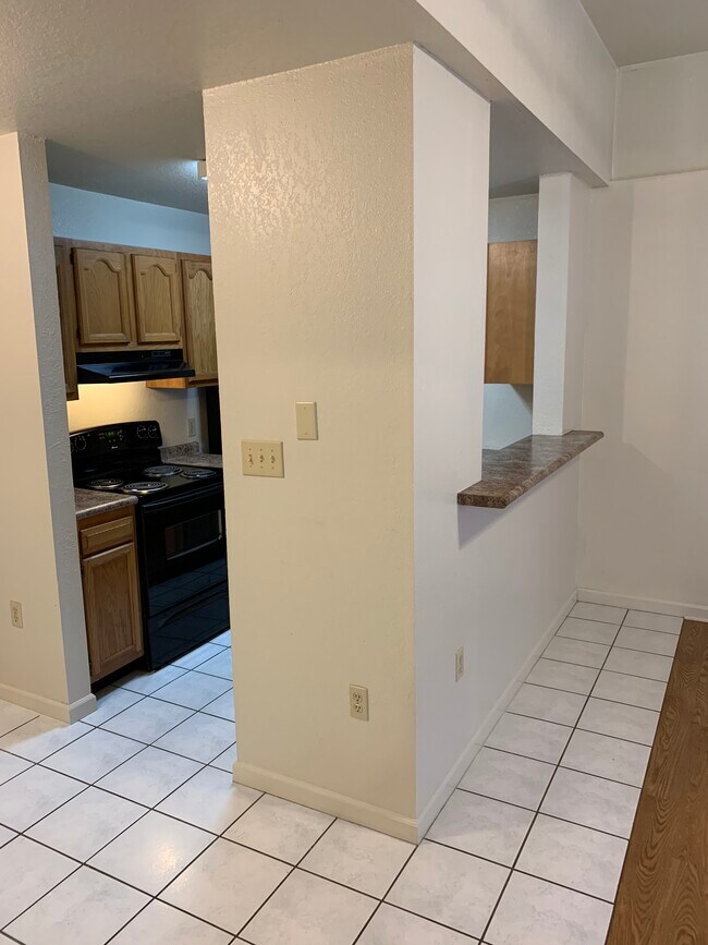 2704 Wakefield Dr Apartments For Rent in Jonesboro, AR