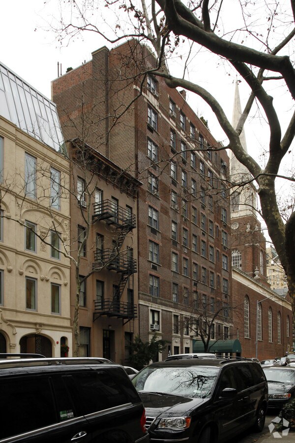 Photo - 162 E 80th St