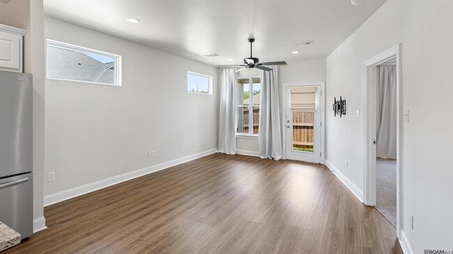 Photo - 927 Dorado Ave