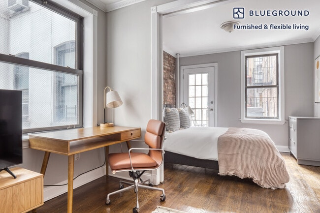 Photo - 118 Christopher St Unit FL3-ID1073