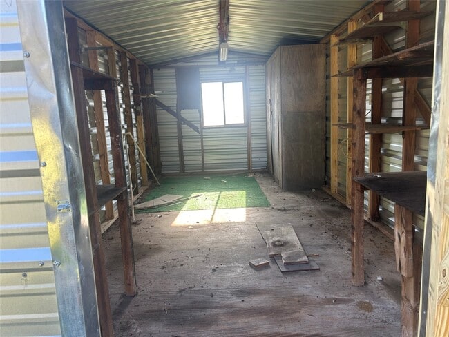 Photo - 17030 Morgan Ln House