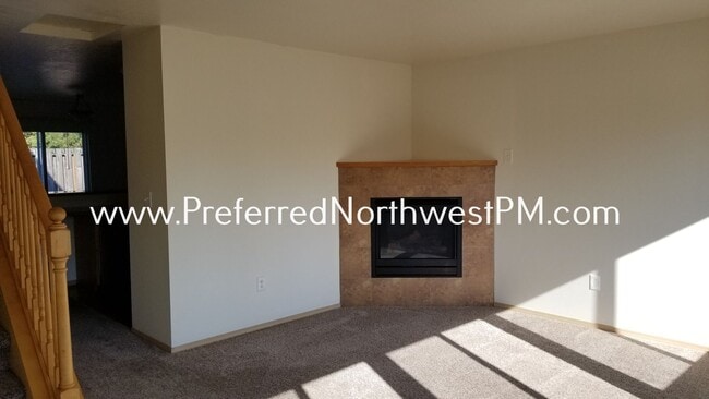 685 Pine Ct