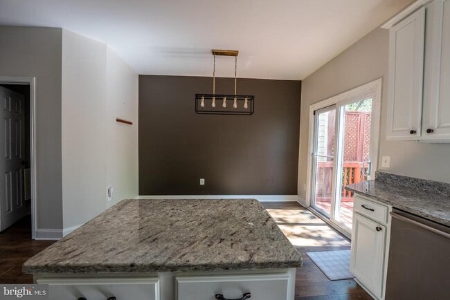 Photo - 45713 Paddington Station Terrace