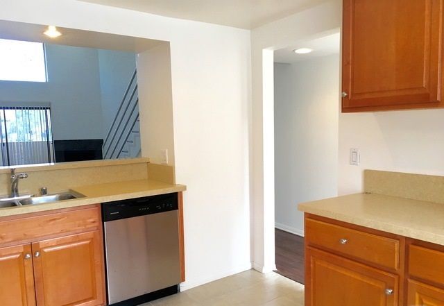 Photo - 3712 Evans St W