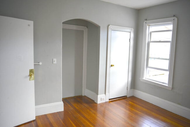 Photo - 539 Washington St Unit 2