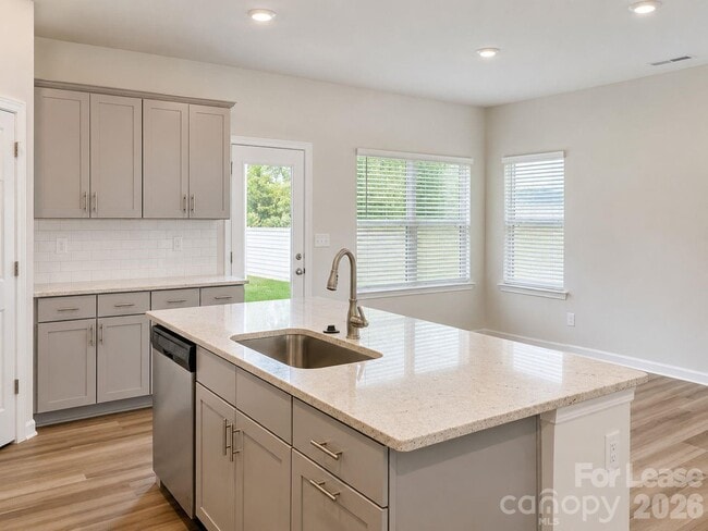 Photo - 302 Sagecroft Ln