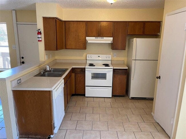 Photo - 11906 Alpheus Ave