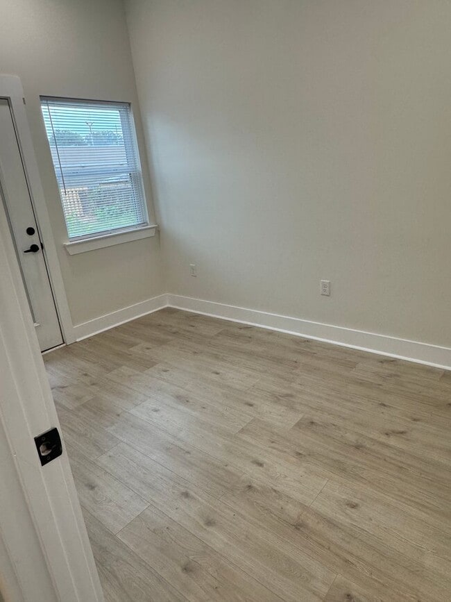 Photo - 1124 Garfield St