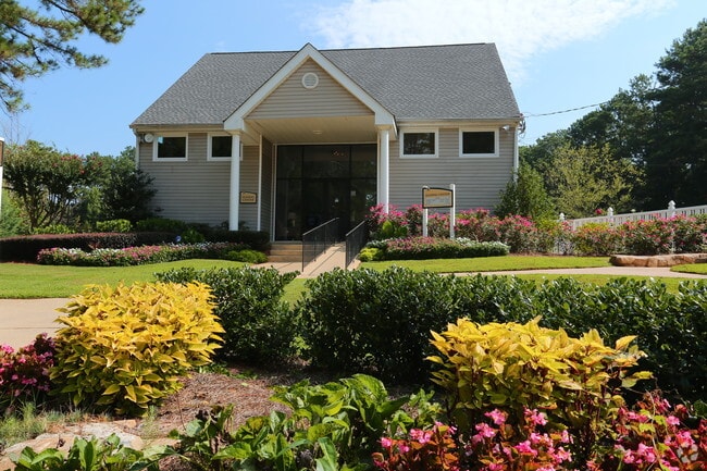 Building Photo - The Clara Rental