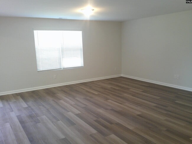 Photo - 214 Ridley Hill Ln