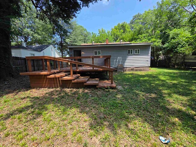 Photo - 3447 Dunn Ave