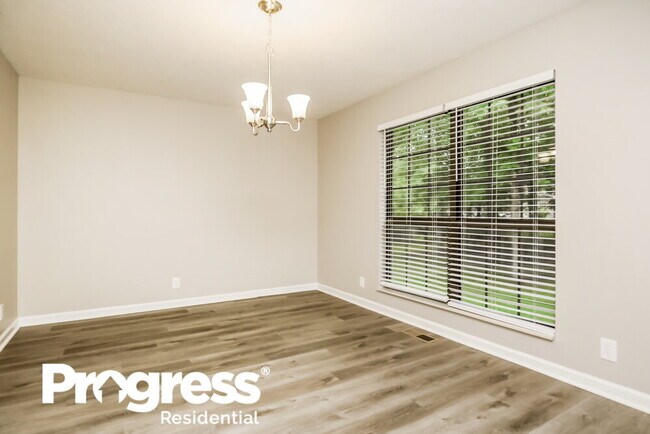 Photo - 1316 Ravenna Ct S