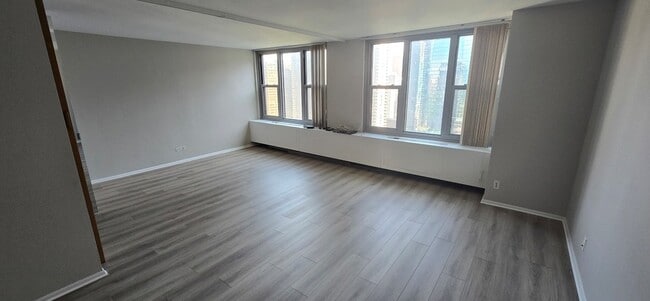 Photo - 400 E Randolph St Unit 3712