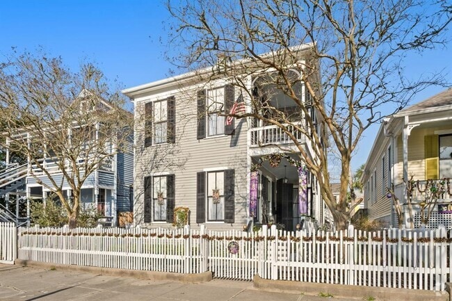 Building Photo - 1512 Rosenberg St Rental