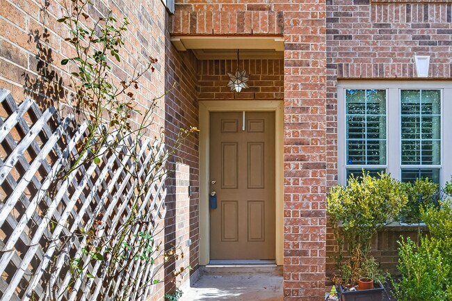 Photo - 2318 Kylie Ct