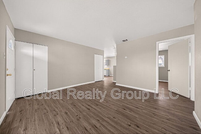 Photo - 301 Deborah Dr