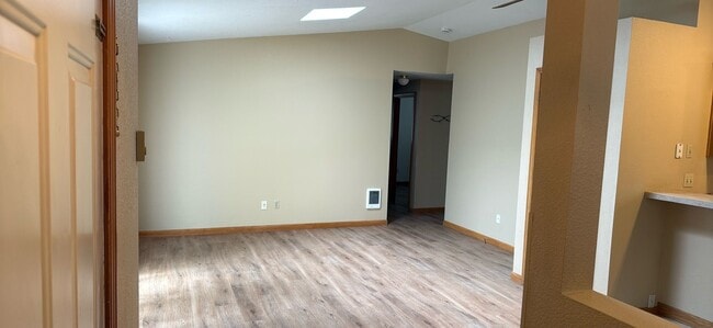 Photo - NE Bend Single Level 3 Bedroom / 2 Bathroom