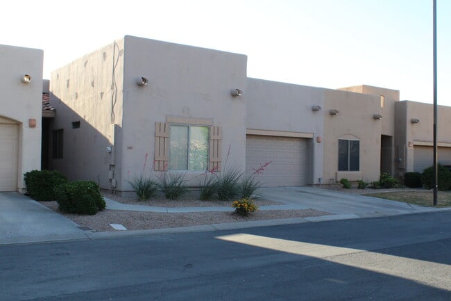 Building Photo - 440 S Val Vista Dr. Unit #59 Rental
