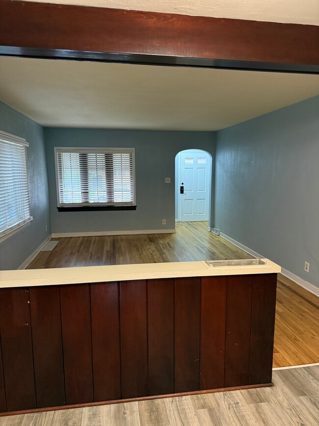 Photo - 2137 Wespark Ave