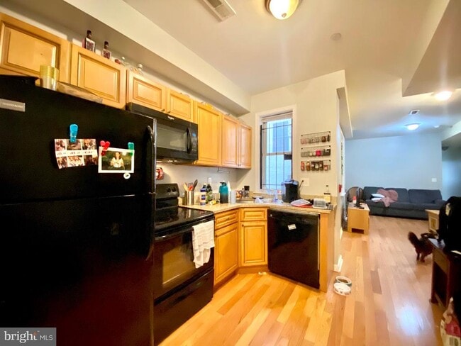 Photo - 1723 N 17th St Unidad 3