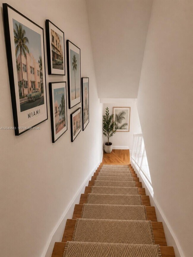 Photo - 5731 NW 37th St Unit 305
