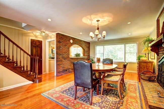Photo - 11207 Seatonville Rd