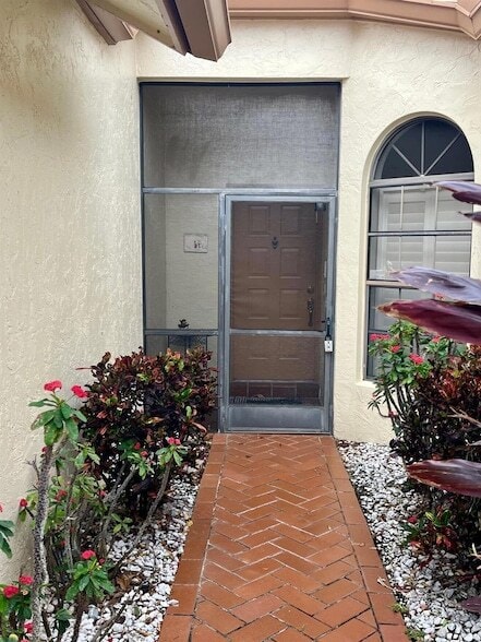 Photo - 8300 Waterline Dr