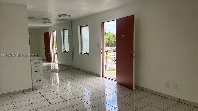 Photo - 8701 SW 141st St Unit B8