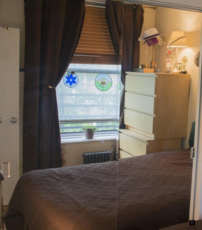 Photo - 420 W 46th St Unit C-3